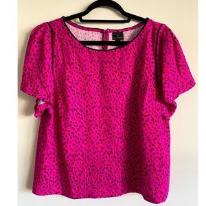 NWT Worthington Fuchsia and Black Printed Blouse Tee - Size XL